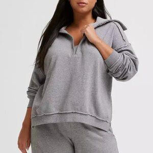 TORRID Super Soft Gray Fleece V-Neck Pullover Sweatshirt Top 00 MEDIUM 8 10